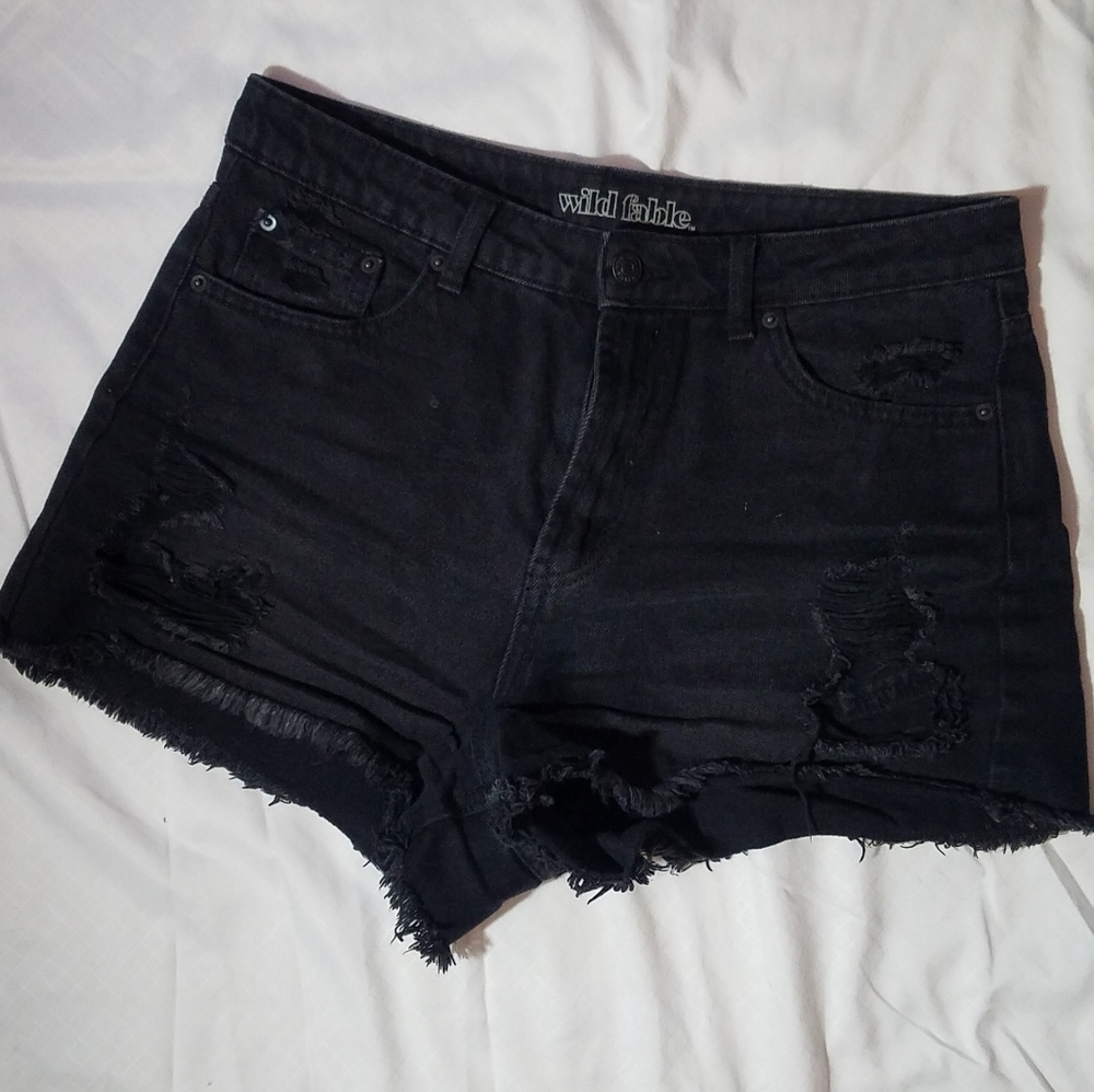 wild fable distressed jean shorts